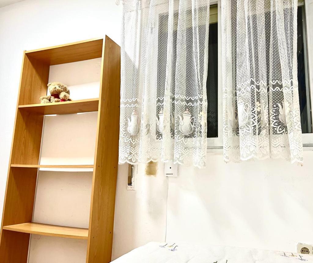 Bonito Apartamento. Estadio Wanda - Metro Sanblas Appartement Madrid Buitenkant foto